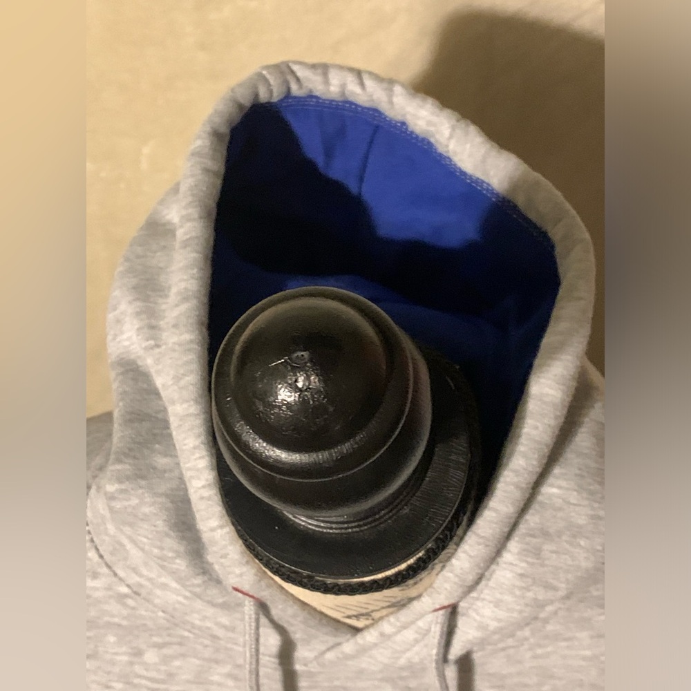 Yellowstone Dutton Ranch Wear the Brand Gray S Hooded Sweatshirt - Picture 5 of 13